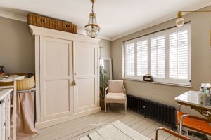 Photo 9- click for photo gallery